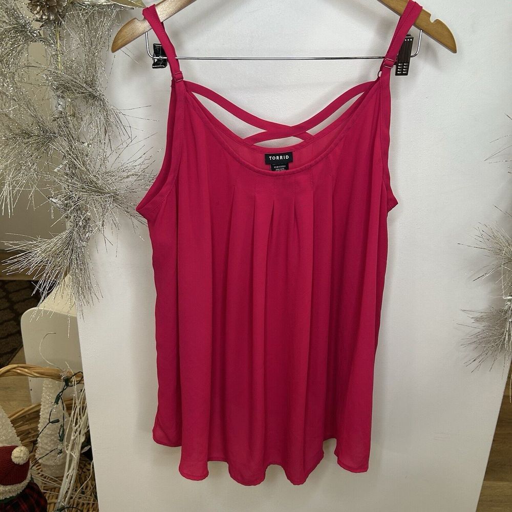 Torrid Hot Pink  Tank Top Size 2 Adjustable Straps Preowned‎